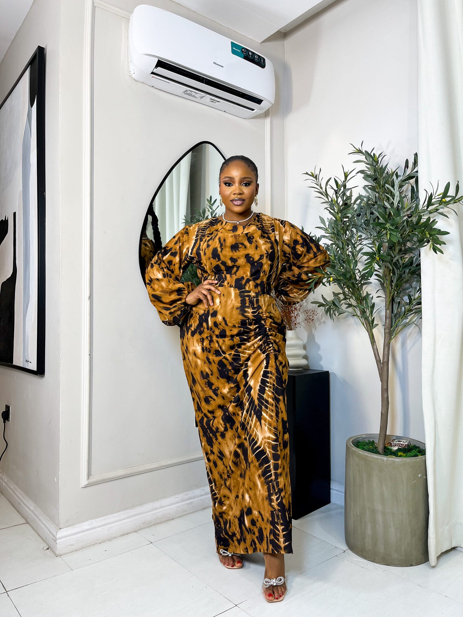 DEAB47D9-1CE1-4144-B5DD-D6BE10134313