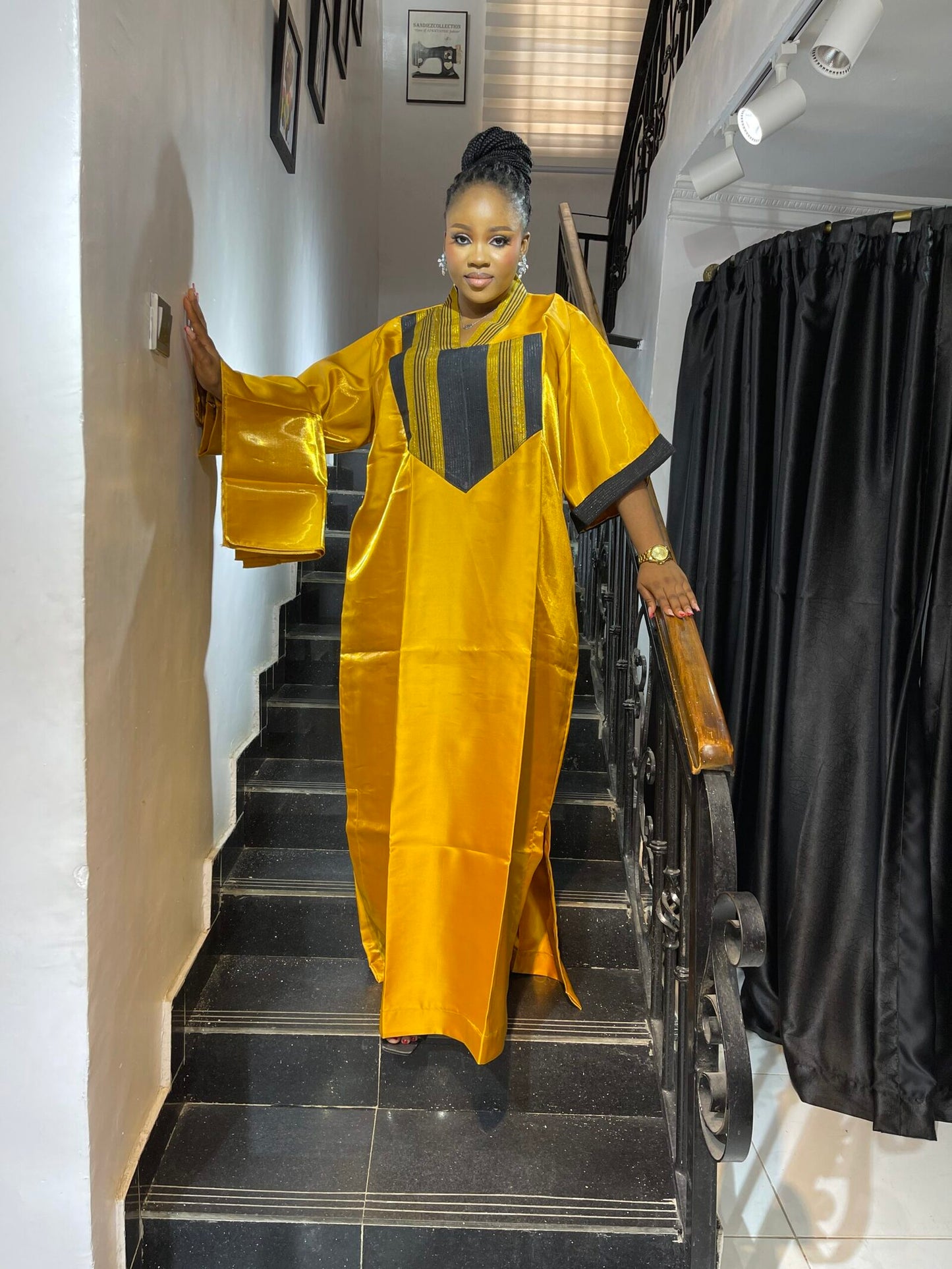 6E4915C2-516F-48EB-937E-B88EC71E7939